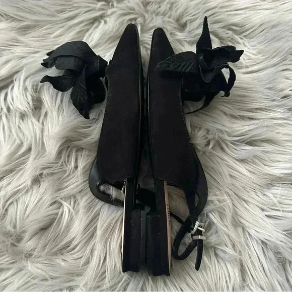 SCHUTZ Chamoi Pump Black Size 6 NWB